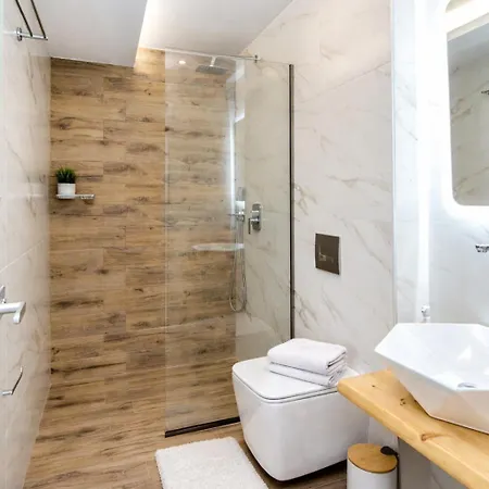 Mpl & Maisonettes מלון דירות *