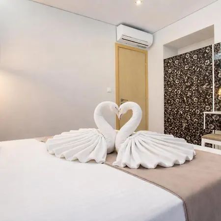 Mpl & Maisonettes Апарт-отель Лименария