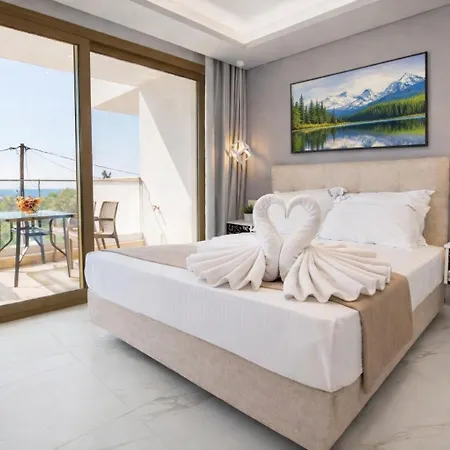 Mpl & Maisonettes Апарт-отель